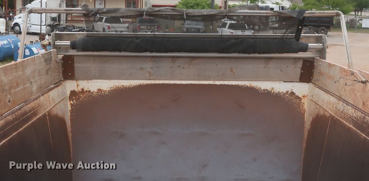 image for item DJ1893 2001 CTS BDT-40  bottom dump trailer