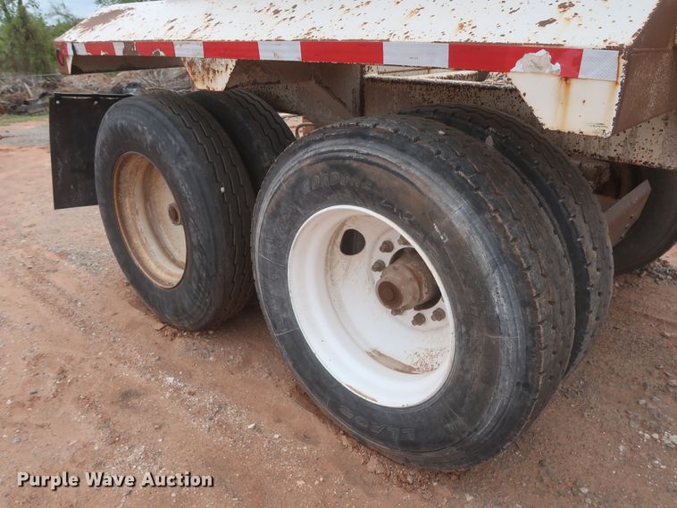 image for item DJ1893 2001 CTS BDT-40  bottom dump trailer