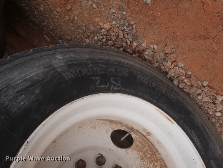 image for item DJ1893 2001 CTS BDT-40  bottom dump trailer