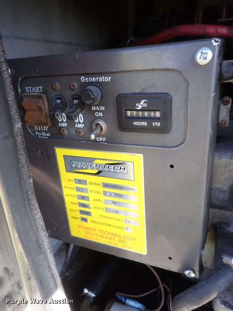 image for item DJ5507 2001 Kenworth W900L  semi truck