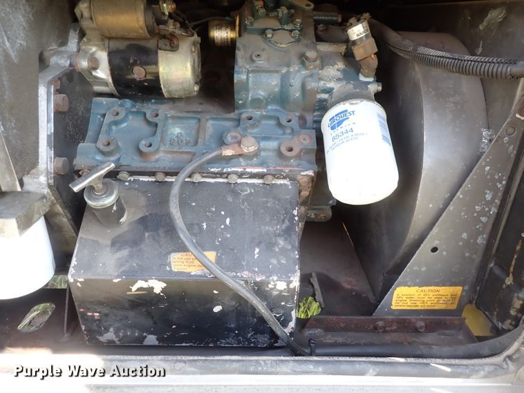 image for item DJ5507 2001 Kenworth W900L  semi truck