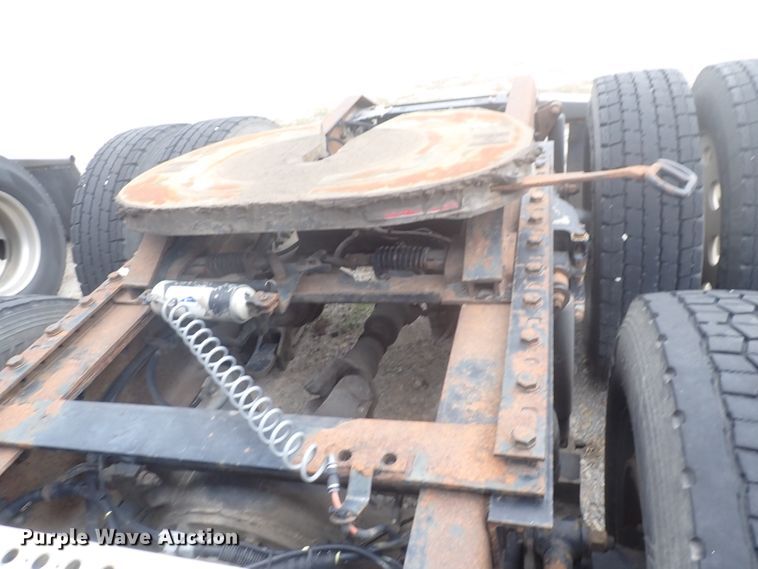 image for item DJ5538 2007 Kenworth T600  semi truck