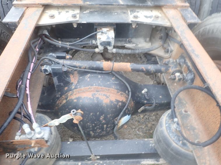 image for item DJ5538 2007 Kenworth T600  semi truck