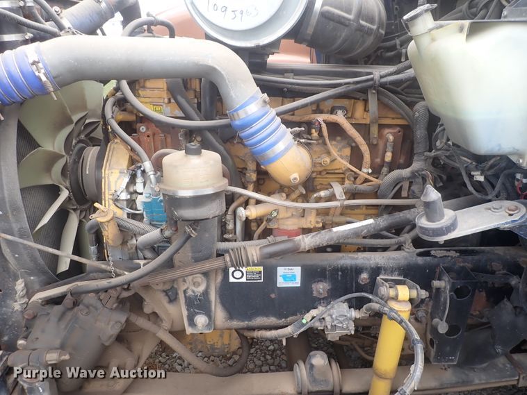 image for item DJ5538 2007 Kenworth T600  semi truck