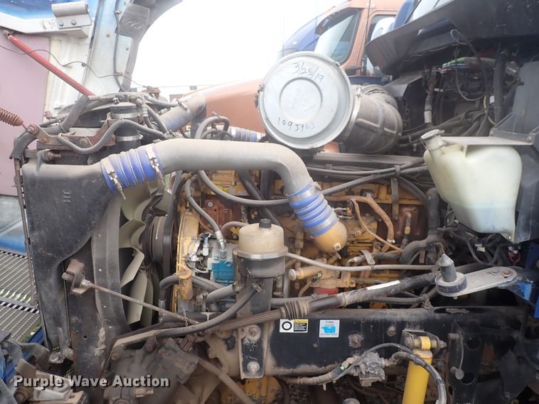 image for item DJ5538 2007 Kenworth T600  semi truck