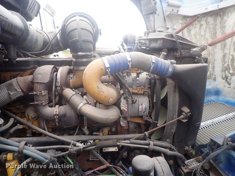 image for item DJ5538 2007 Kenworth T600  semi truck