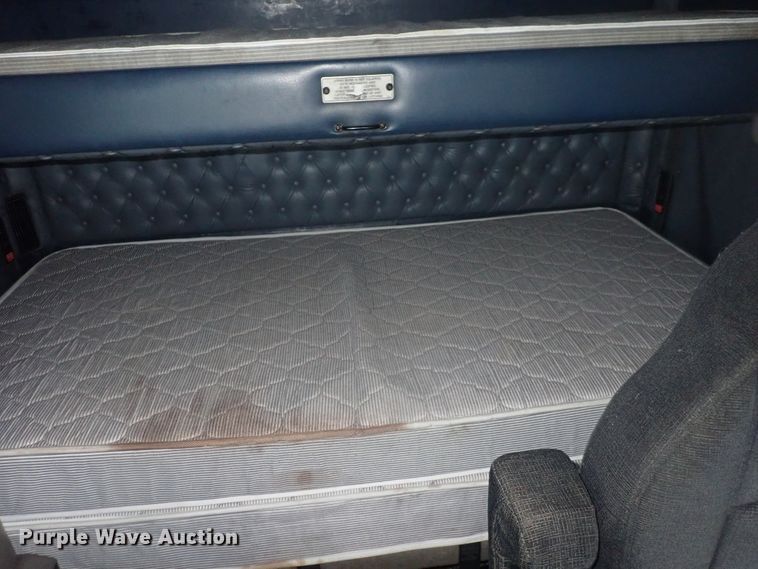 image for item DJ5538 2007 Kenworth T600  semi truck