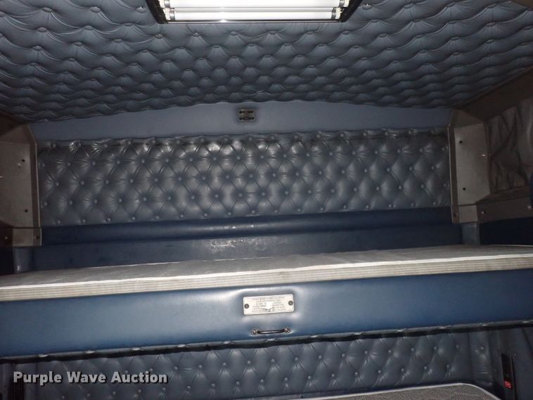 image for item DJ5538 2007 Kenworth T600  semi truck