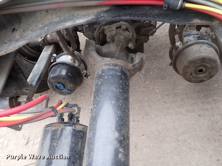 image for item DJ5542 2014 Freightliner Cascadia  semi truck