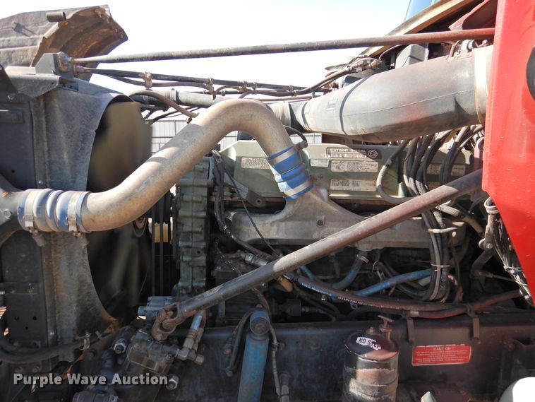 image for item DJ8470 2001 Western Star 4964FX  semi truck