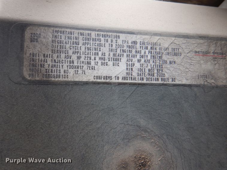 image for item DJ8748 2001 Sterling A9500  semi truck