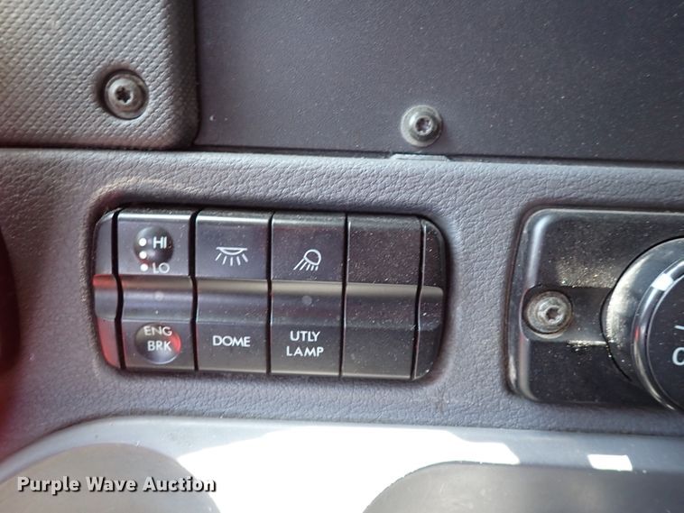 image for item DK4678 2013 Freightliner Cascadia  semi truck