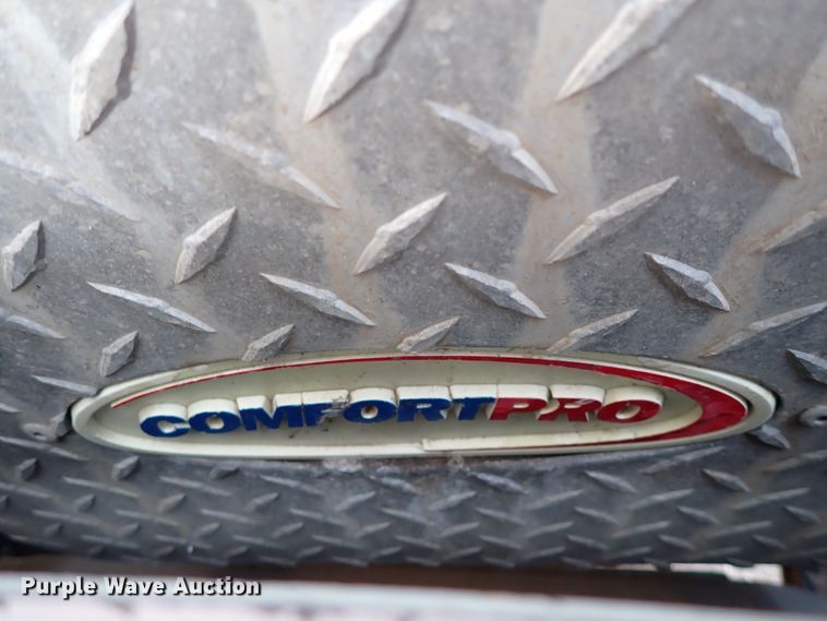 image for item DK4678 2013 Freightliner Cascadia  semi truck