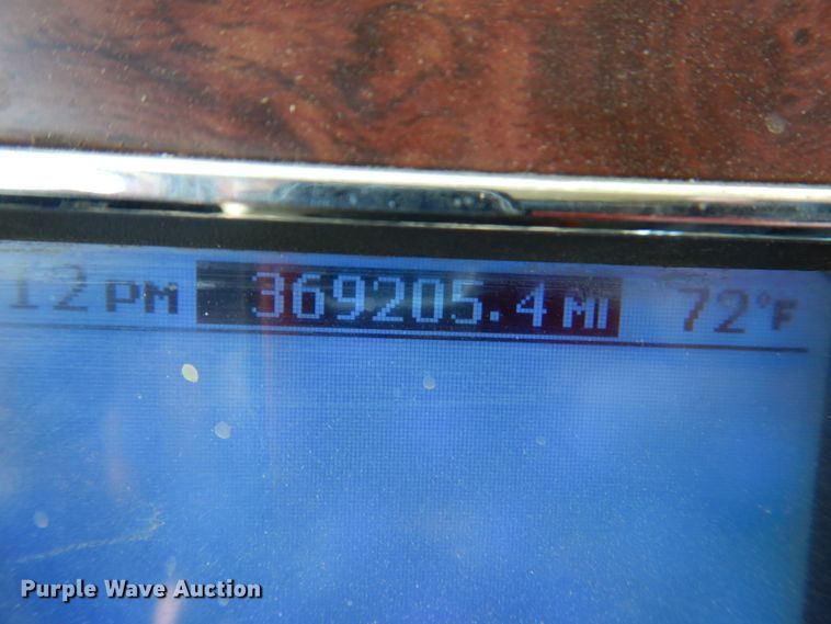 image for item DK5565 2010 Mack CXU  semi truck