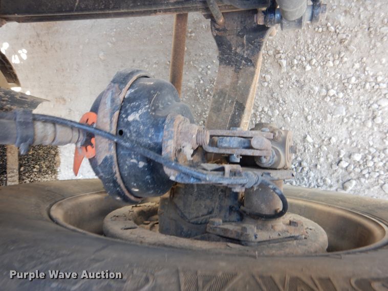 image for item DK5565 2010 Mack CXU  semi truck