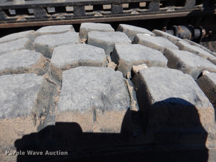 image for item DK5565 2010 Mack CXU  semi truck