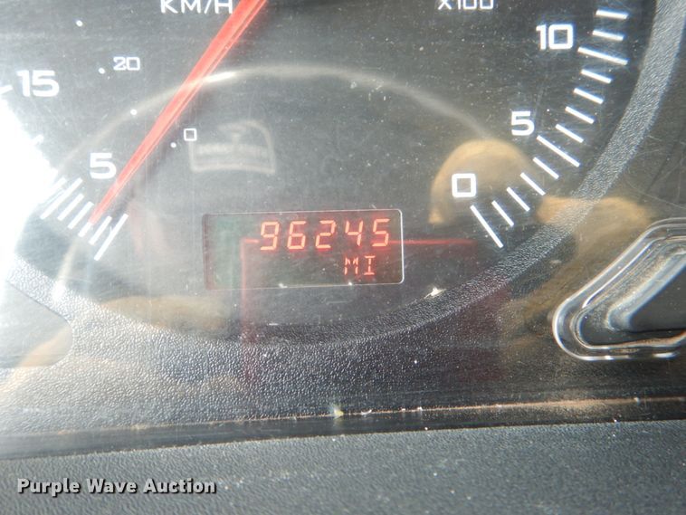 image for item DK5598 2016 Caterpillar CT680L  semi truck