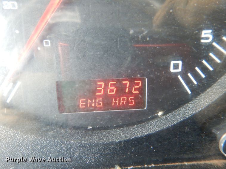 image for item DK5598 2016 Caterpillar CT680L  semi truck