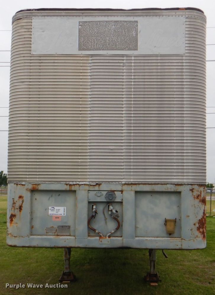 image for item DK5631 1969 Fruehauf F3-9-F2  dry van trailer