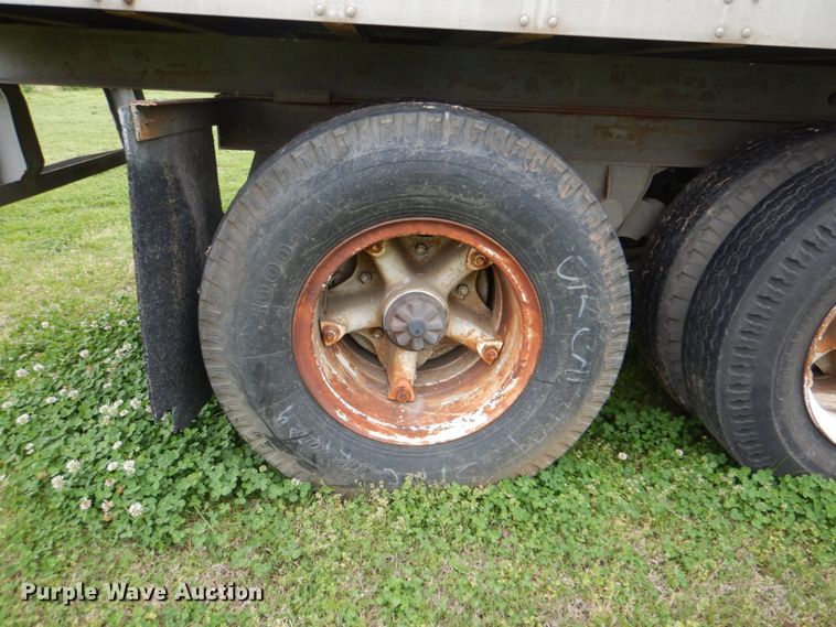 image for item DK5631 1969 Fruehauf F3-9-F2  dry van trailer