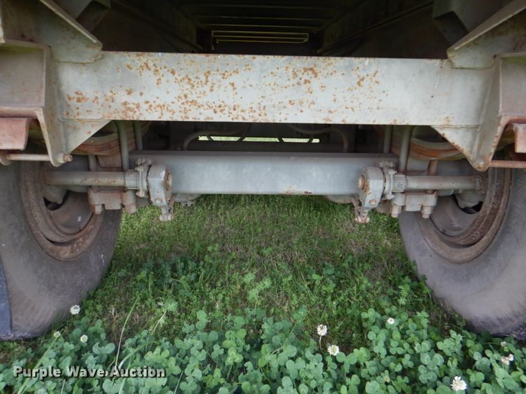 image for item DK5631 1969 Fruehauf F3-9-F2  dry van trailer