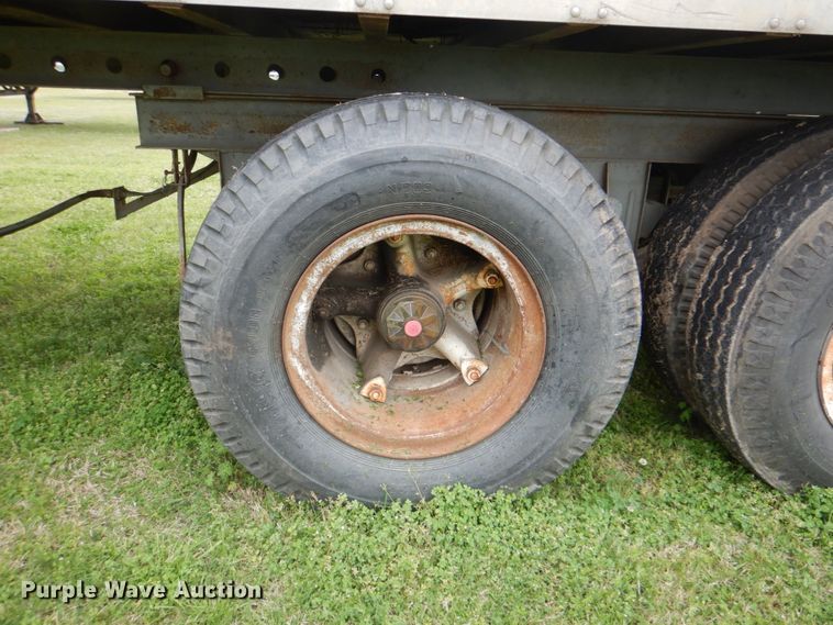 image for item DK5631 1969 Fruehauf F3-9-F2  dry van trailer