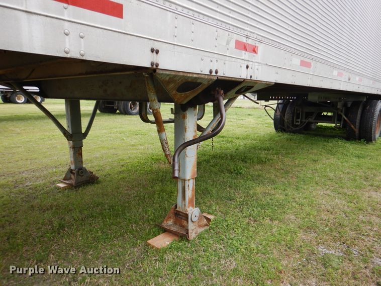 image for item DK5631 1969 Fruehauf F3-9-F2  dry van trailer