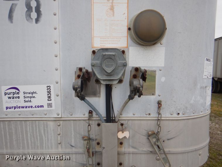 image for item DK5633 1983 Great Dane 731TL  dry van trailer