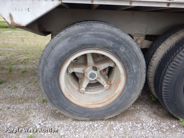 image for item DK5634 1965 Trailmobile  dry van trailer