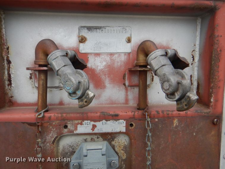 image for item DK5634 1965 Trailmobile  dry van trailer