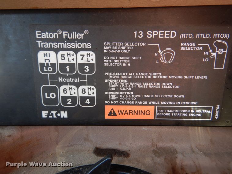 image for item DK5637 2005 International 9400i  semi truck