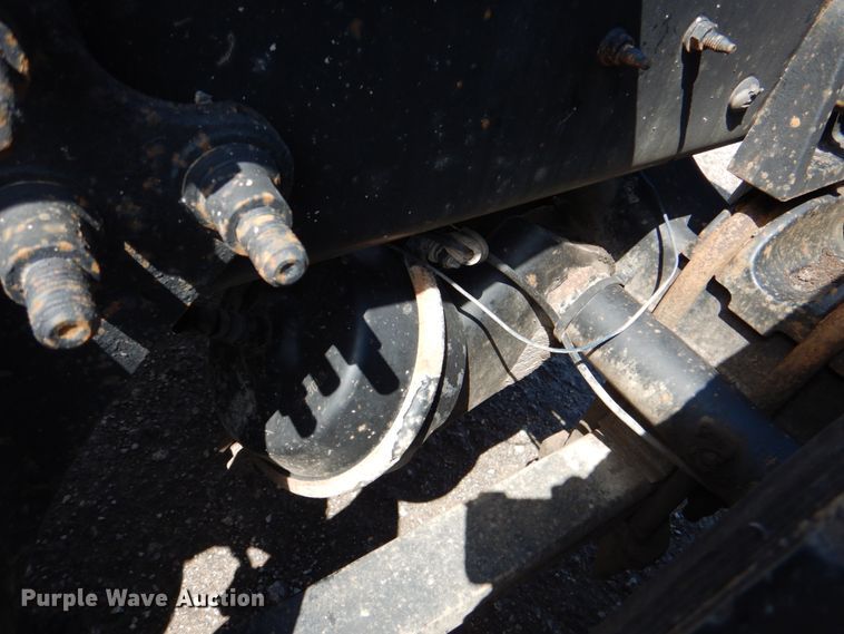 image for item DK5637 2005 International 9400i  semi truck