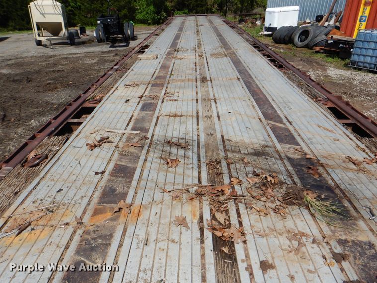 image for item DK5639 1987 Transcraft TL90K45  flatbed trailer