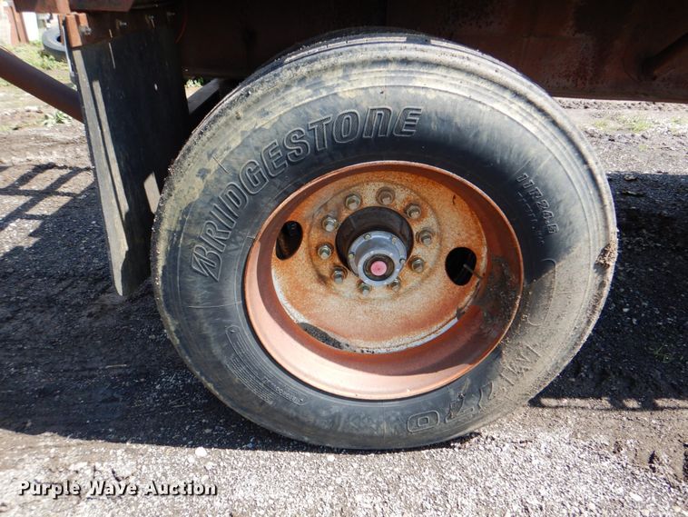 image for item DK5639 1987 Transcraft TL90K45  flatbed trailer