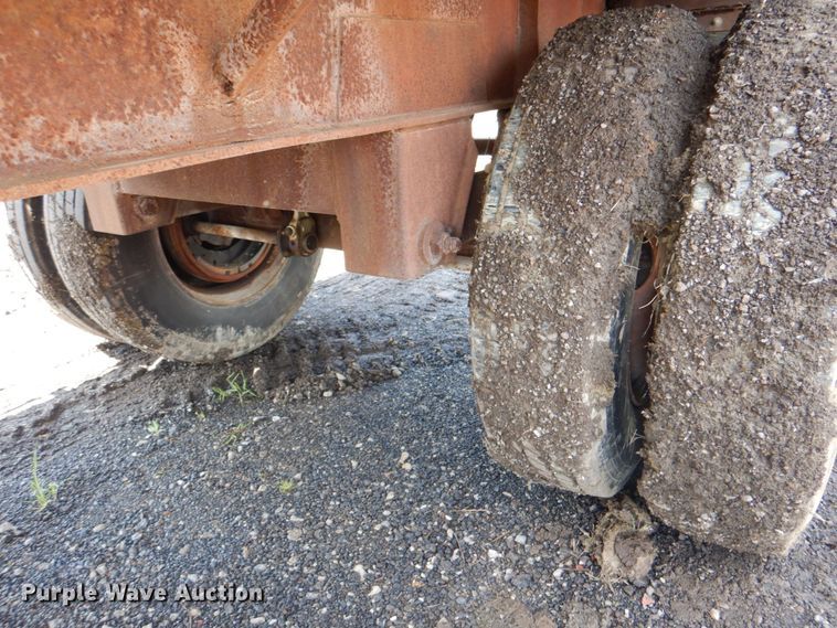 image for item DK5639 1987 Transcraft TL90K45  flatbed trailer