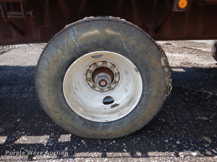 image for item DK5639 1987 Transcraft TL90K45  flatbed trailer