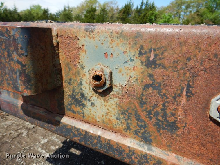 image for item DK5639 1987 Transcraft TL90K45  flatbed trailer