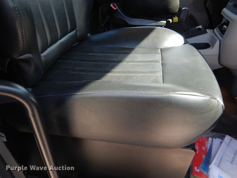 image for item DL2922 2018 Peterbilt 567  semi truck