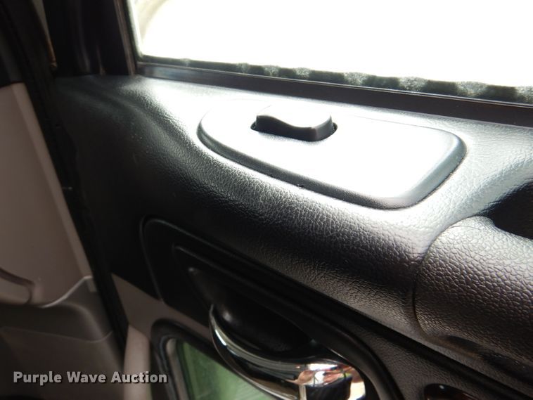 image for item DL8015 2012 Peterbilt 367  semi truck