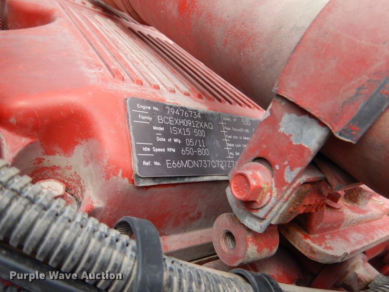 image for item DL8015 2012 Peterbilt 367  semi truck