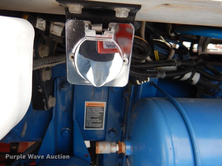 image for item DL8015 2012 Peterbilt 367  semi truck