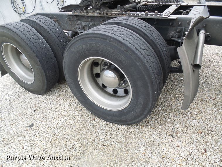 image for item DN6748 2012 International ProStar  truck tractor