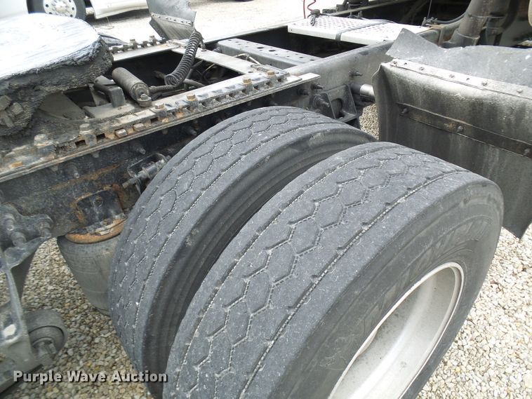 image for item DN6748 2012 International ProStar  truck tractor