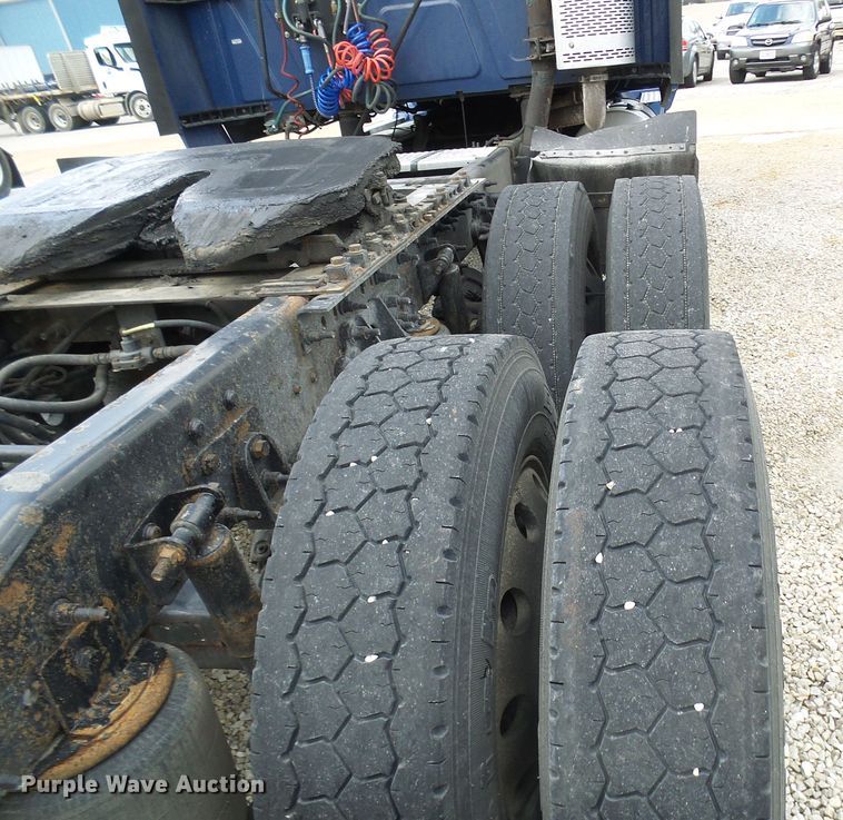 image for item DN6748 2012 International ProStar  truck tractor