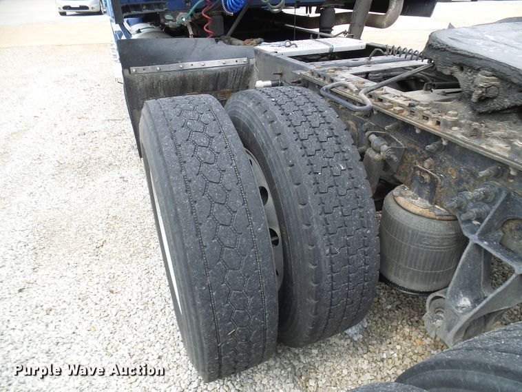 image for item DN6748 2012 International ProStar  truck tractor