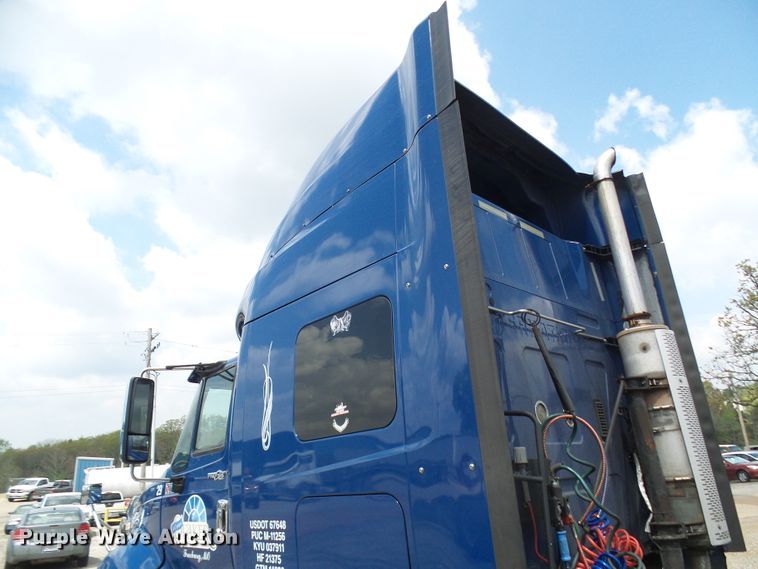 image for item DN6748 2012 International ProStar  truck tractor