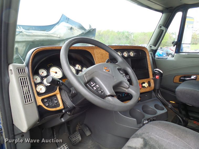 image for item DN6748 2012 International ProStar  truck tractor