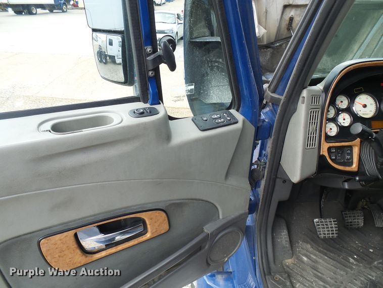 image for item DN6748 2012 International ProStar  truck tractor