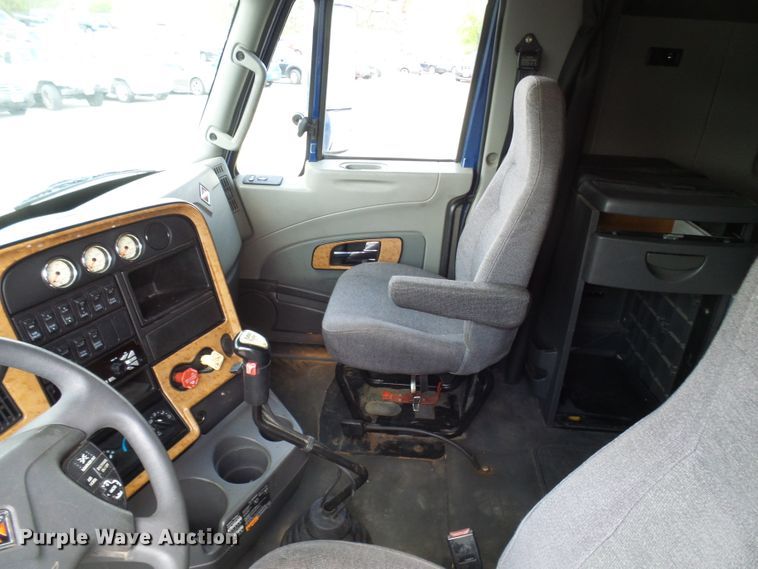 image for item DN6748 2012 International ProStar  truck tractor