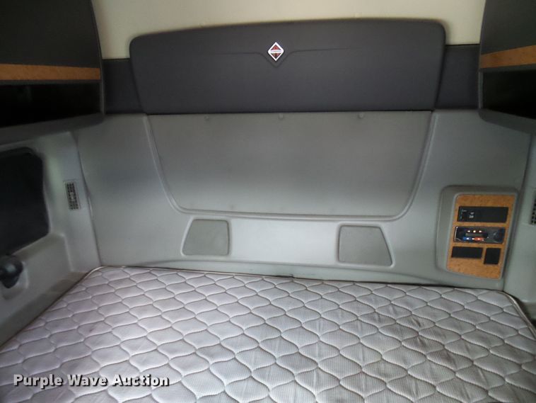 image for item DN6748 2012 International ProStar  truck tractor